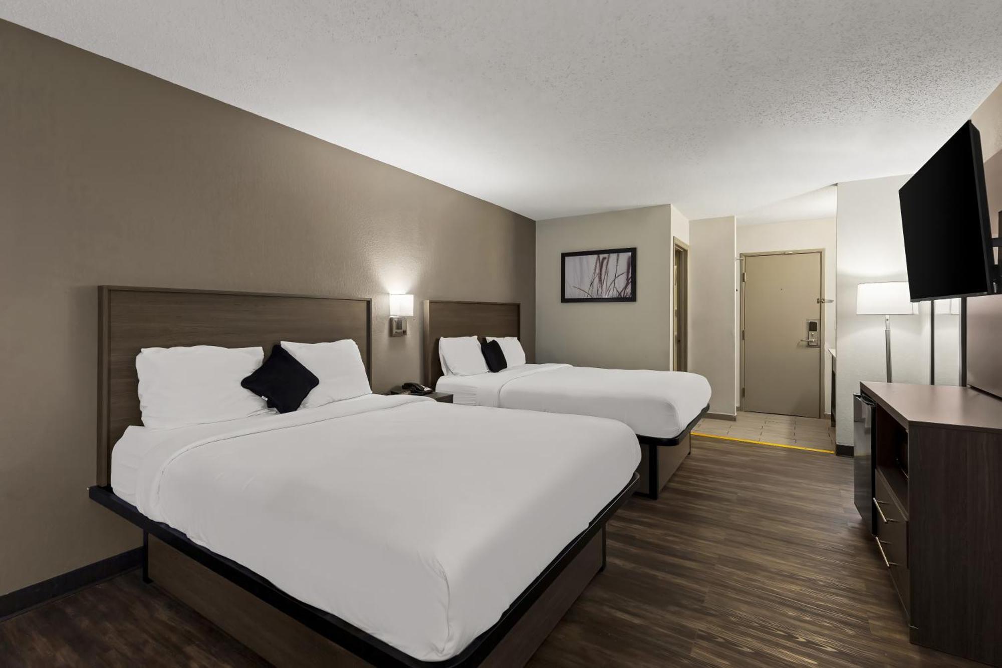 Red Lion Inn & Suites Caseyville 외부 사진